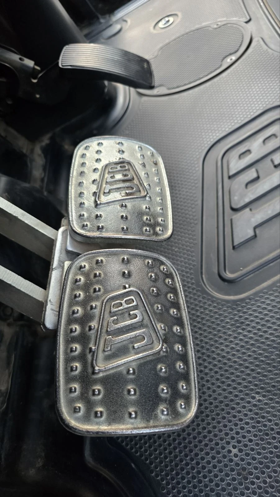  JCB 3cx | Mobile.bg   11