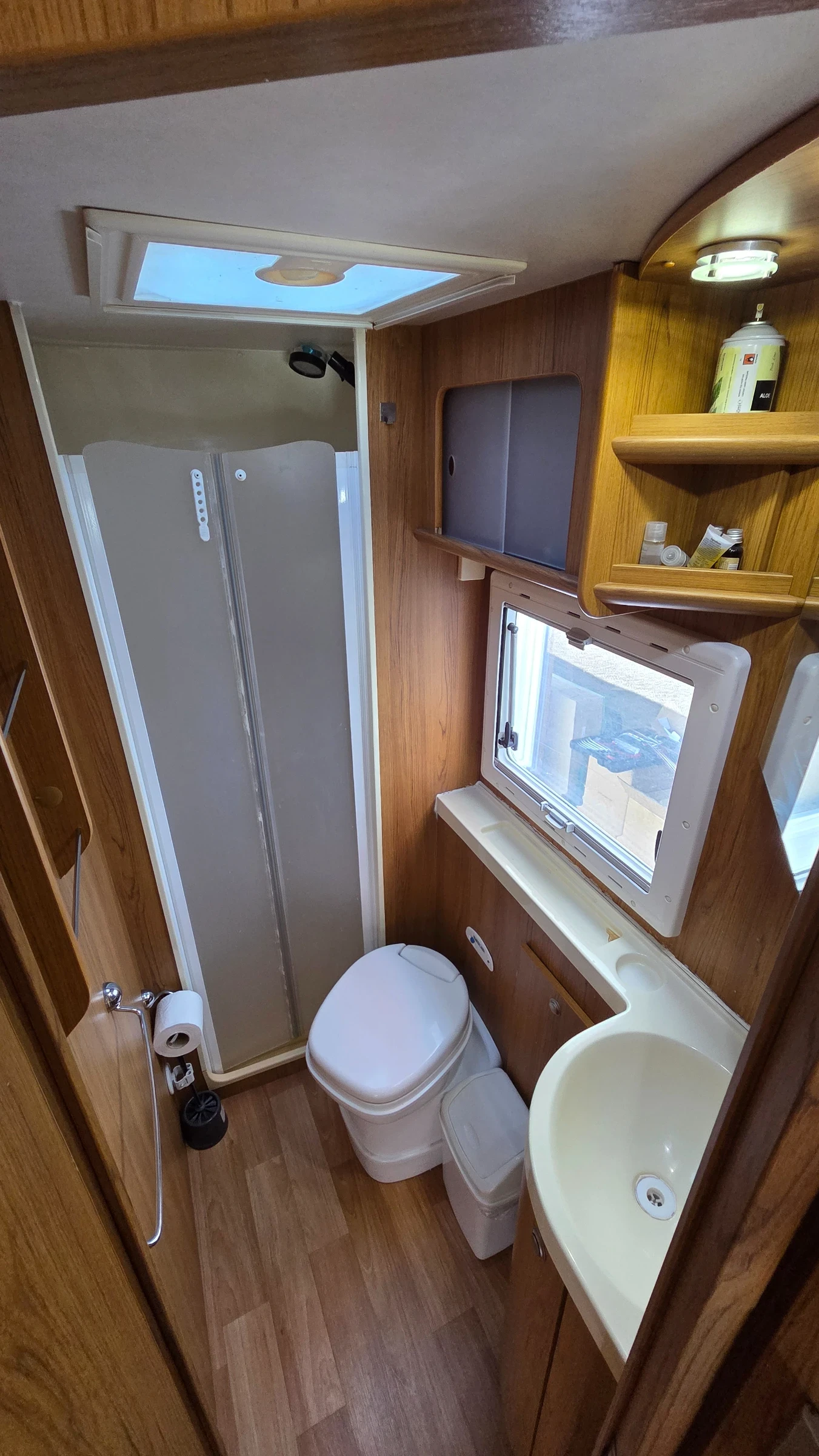 Кемпер Rimor Sailer 647, снимка 9 - Каравани и кемпери - 54890865