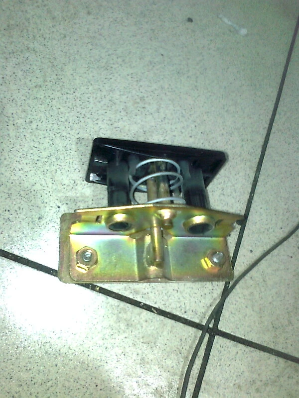 ключалка за заден капак за Пежо 407 2.2 16V 