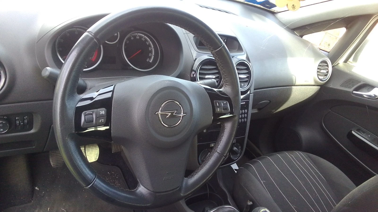 ����� ���� ����� �  2006-2010�. Opel Corsa D ������ 1230���, 63�W, 86kc, ������� 3 ����� | Mobile.bg � ����������� 5