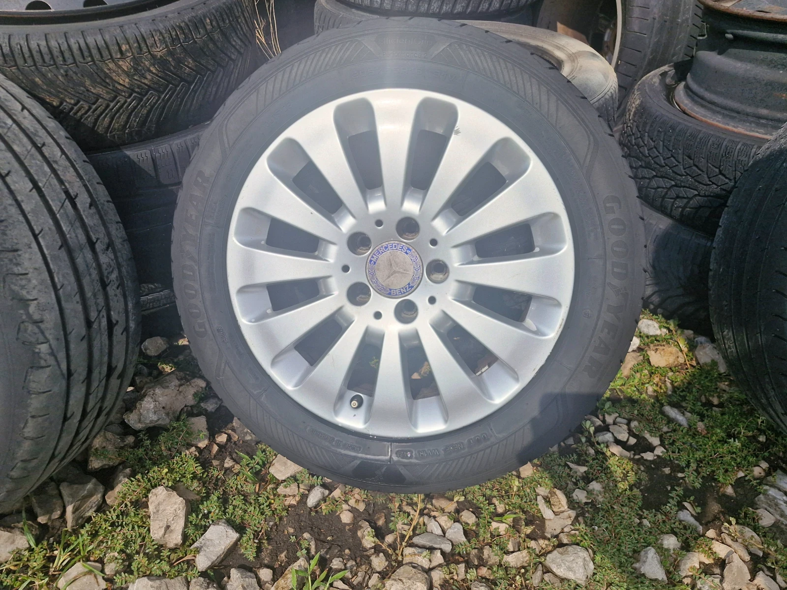 ���� � ������ 205/55R16 | Mobile.bg � ����������� 2