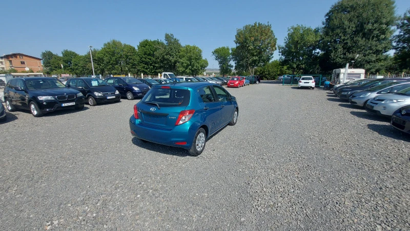 Toyota Yaris 1.0i 69к.с., снимка 6 - Автомобили и джипове - 45055972