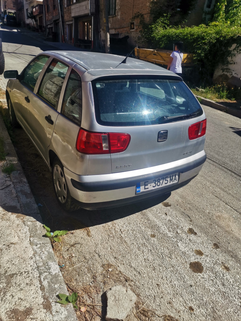 Seat Ibiza, снимка 1 - Автомобили и джипове - 46212701