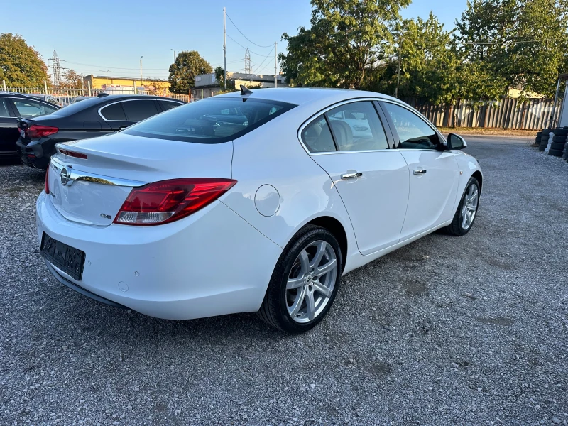 Opel Insignia 2, 0CDTI 160kc AUTOMAT FULLLL, снимка 5 - Автомобили и джипове - 47315065