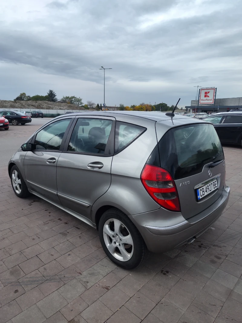 Mercedes-Benz A 180, снимка 6 - Автомобили и джипове - 47588991