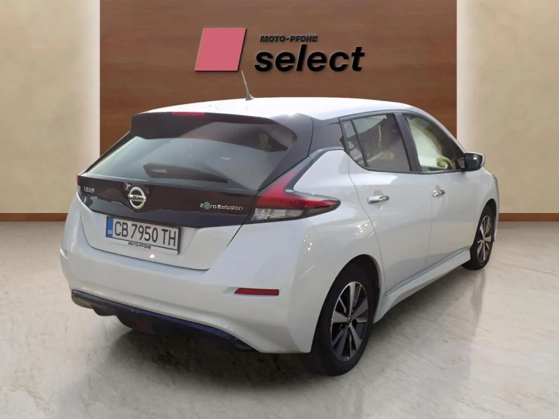 Nissan Leaf  40 KWh, снимка 6 - Автомобили и джипове - 47980259