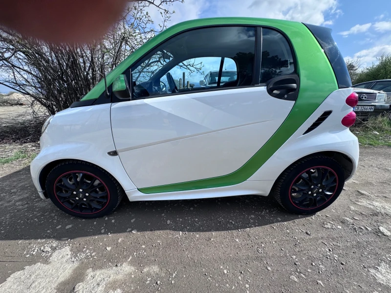 Smart Fortwo, снимка 15 - Автомобили и джипове - 52680607