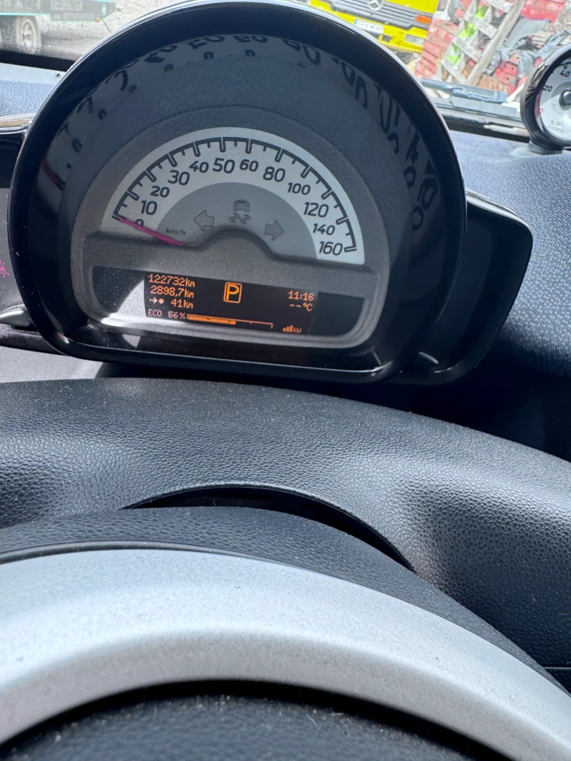 Smart Fortwo, снимка 11 - Автомобили и джипове - 52680607