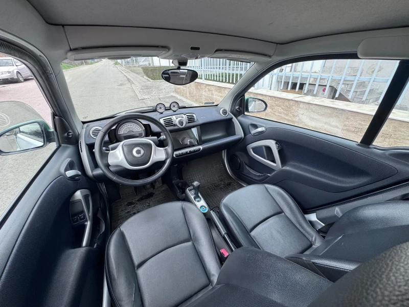 Smart Fortwo, снимка 8 - Автомобили и джипове - 52680607