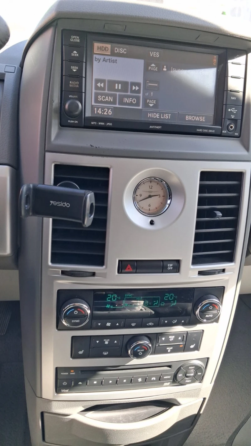 Chrysler Voyager 2.9 CRDI фулл екстри, снимка 3 - Автомобили и джипове - 52465151