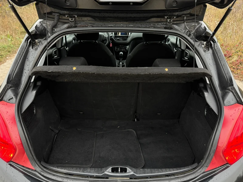 Peugeot 208 Peugeot 208   1.4 HDi / 72 к.с. / 2014г, снимка 13 - Автомобили и джипове - 52332283