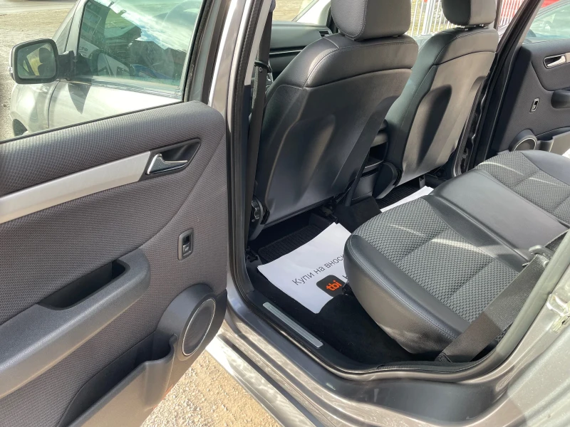 Mercedes-Benz B 180 2.0 , 109 КОНЯ, снимка 13 - Автомобили и джипове - 53096452