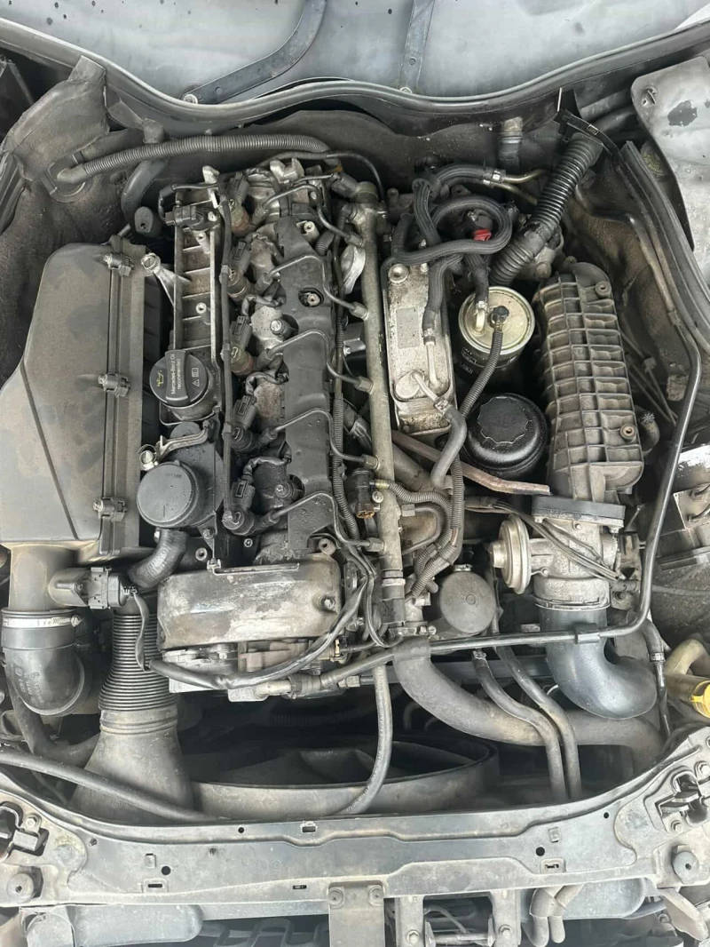 Mercedes-Benz CLK, снимка 8 - Автомобили и джипове - 53275301