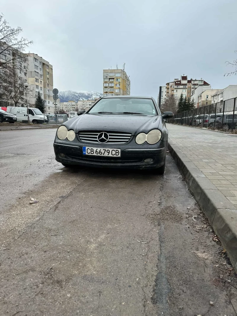 Mercedes-Benz CLK, снимка 2 - Автомобили и джипове - 53275301