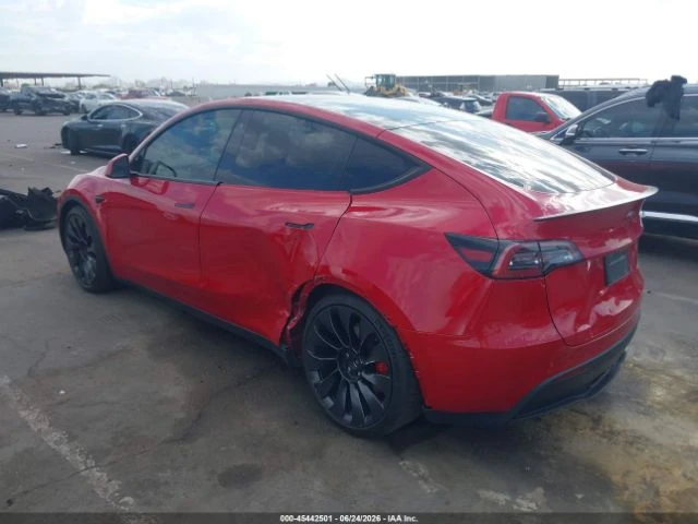 Tesla Model Y PERFORMANCE* DUAL MOTOR* ALL-WHEEL* DRIVE, снимка 5 - Автомобили и джипове - 55642525