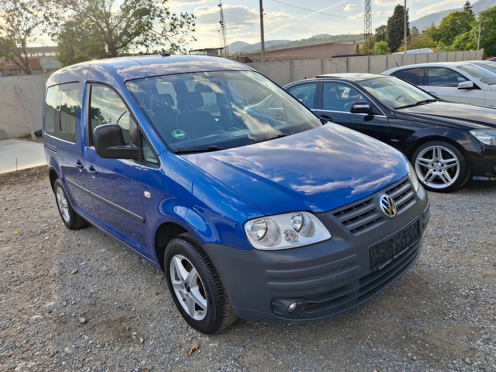 VW Caddy Vw 7 MESTA + METAN , снимка 1