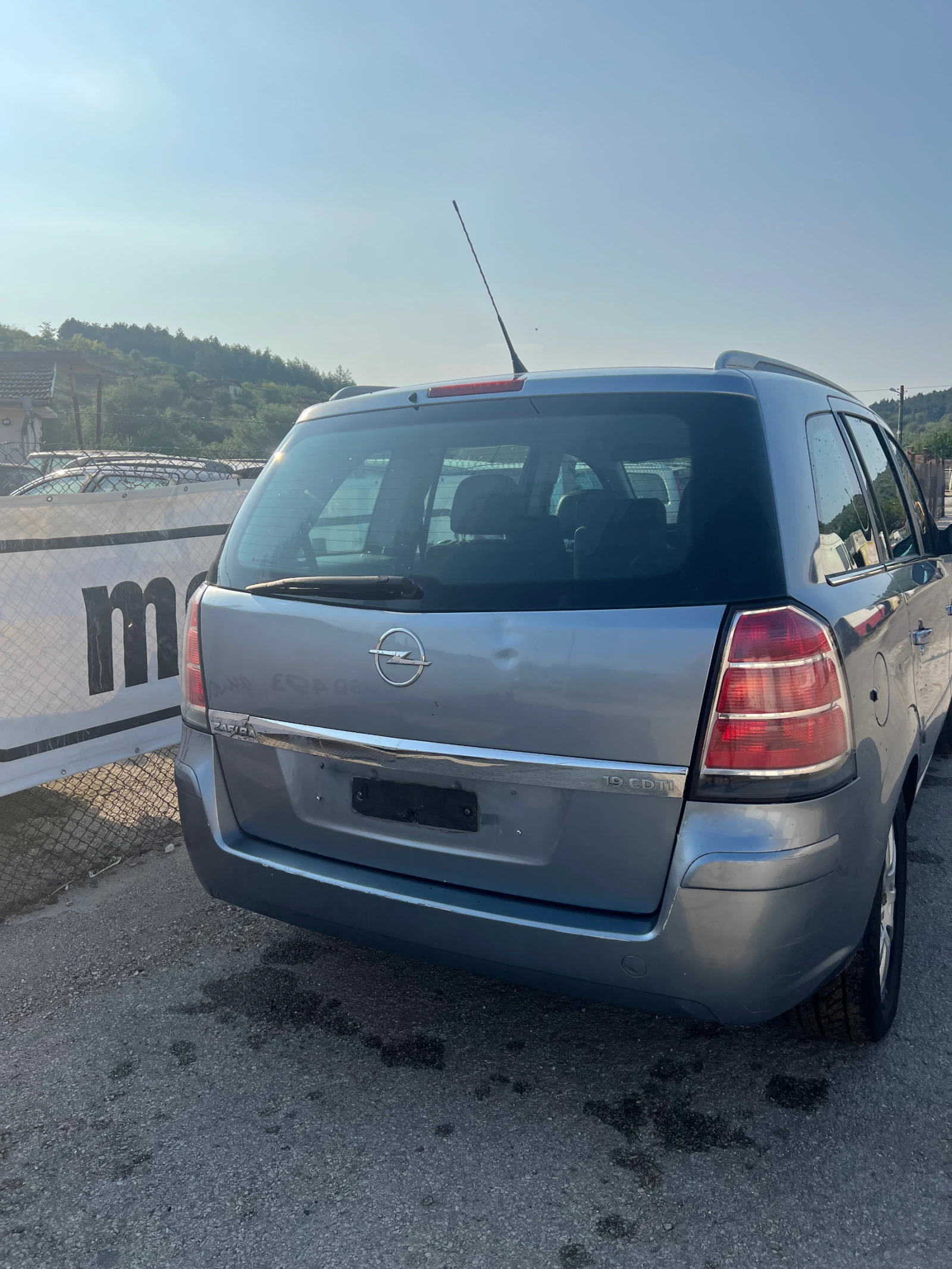 Opel Zafira 1.9 dci 120 кс - изображение 4