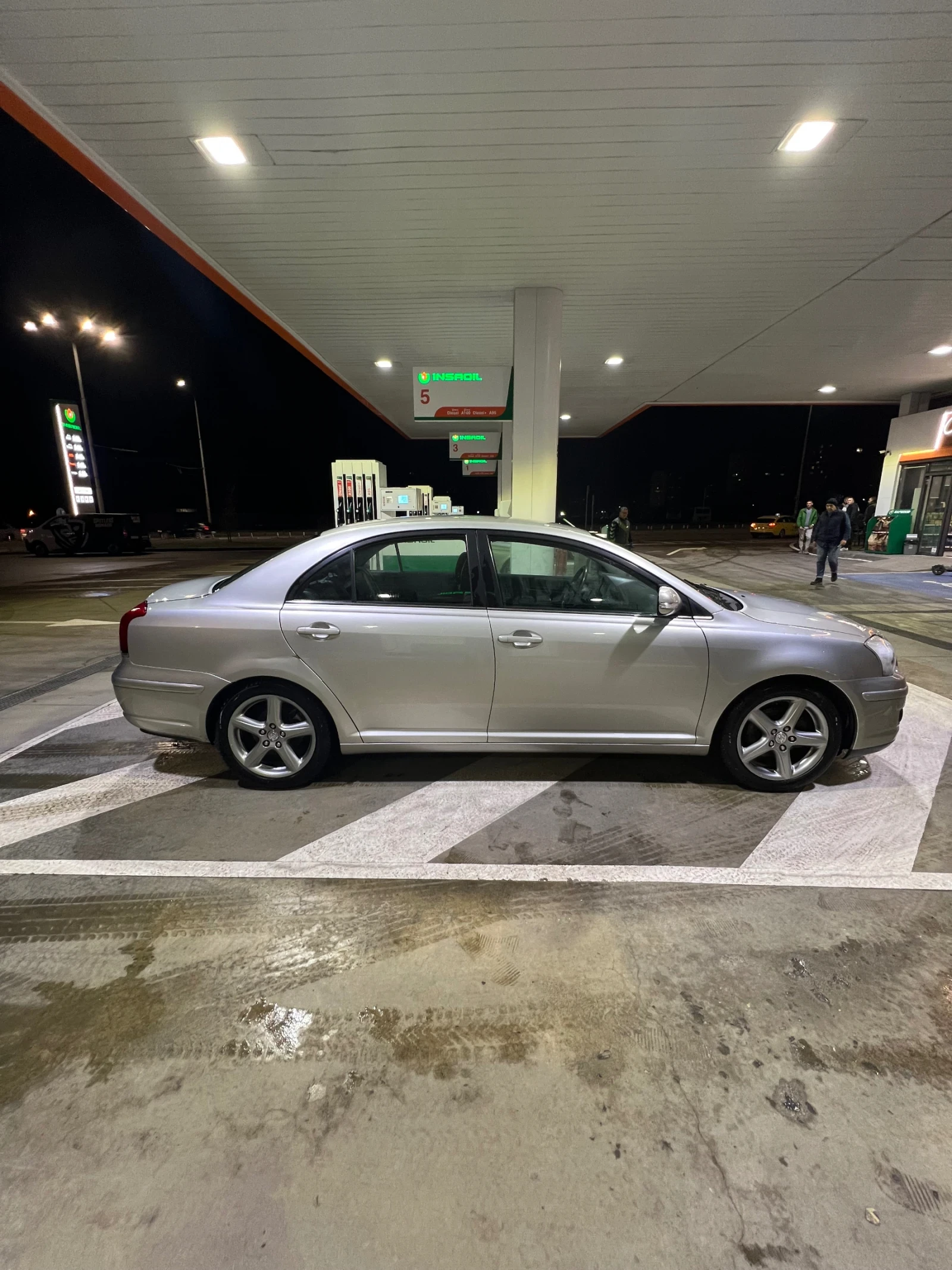 Toyota Avensis  - изображение 3