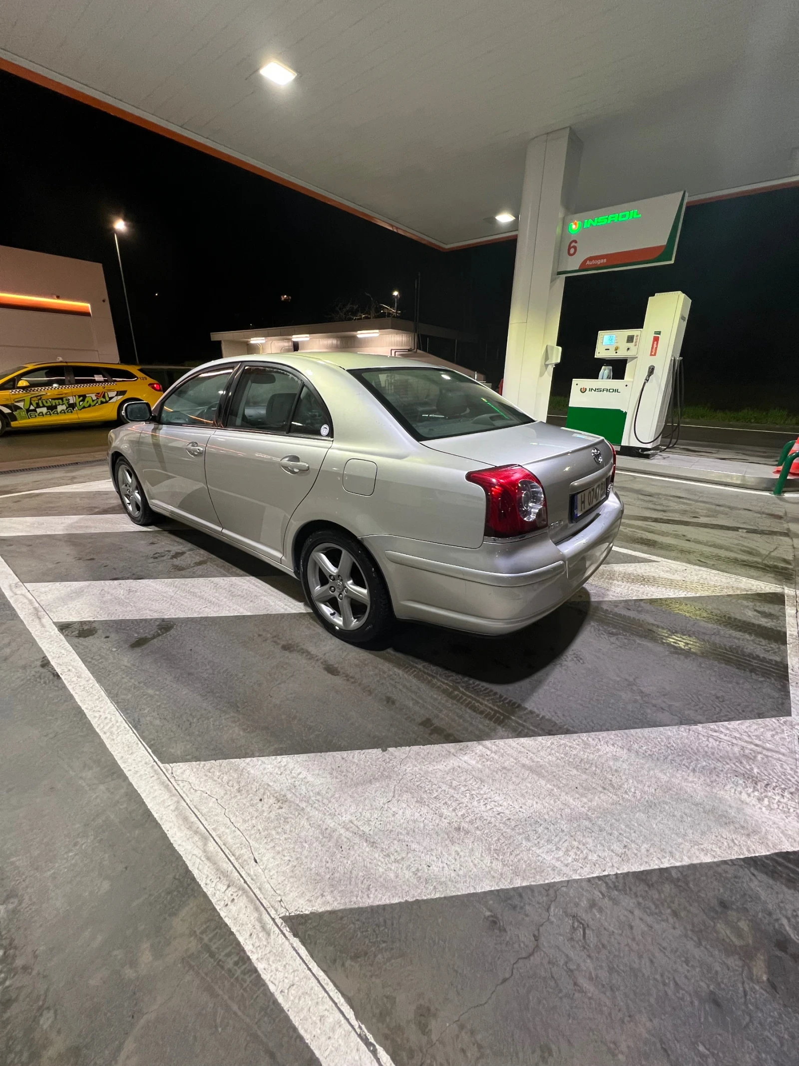 Toyota Avensis  - изображение 6