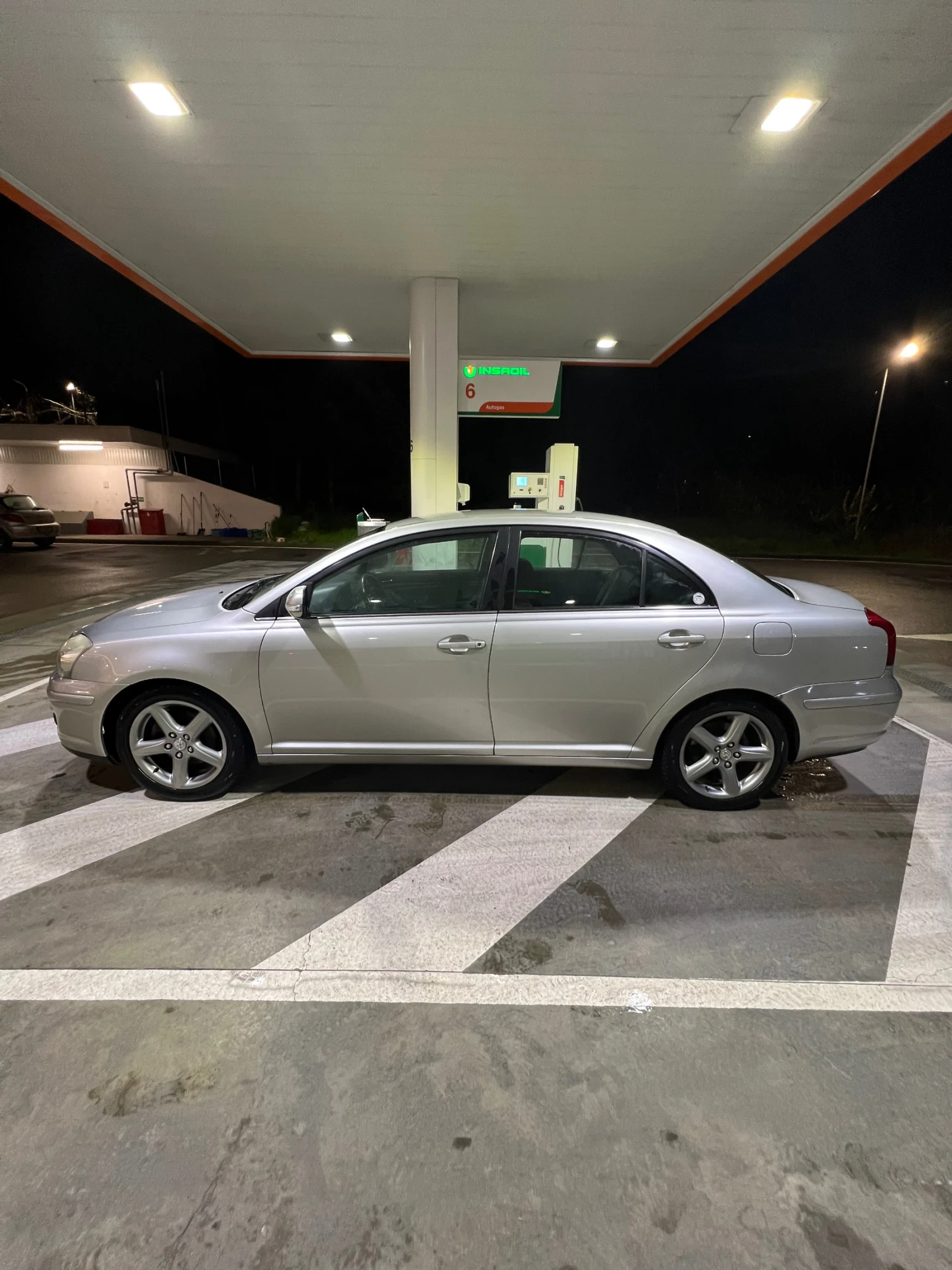 Toyota Avensis  - изображение 7