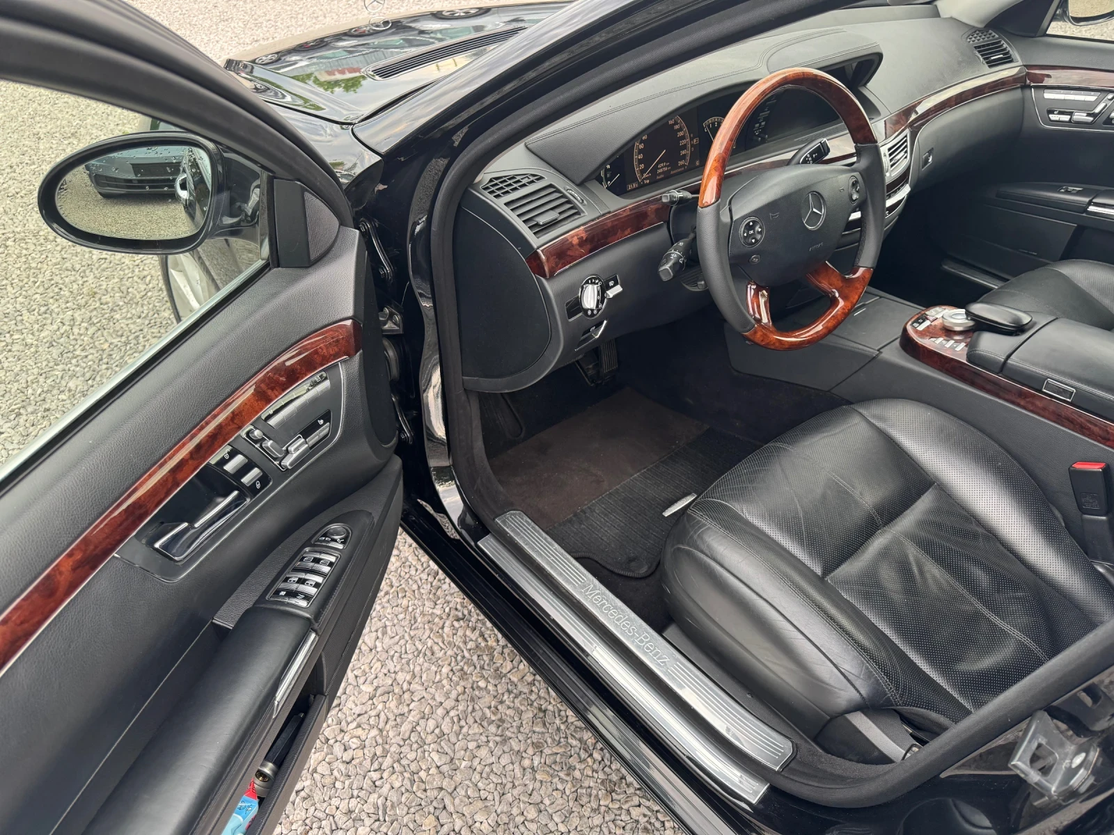 Mercedes-Benz S 500 / 450 / 4 MATIC / НОВ ГАЗОВ ИНЖЕКЦИОН / V8 - изображение 6