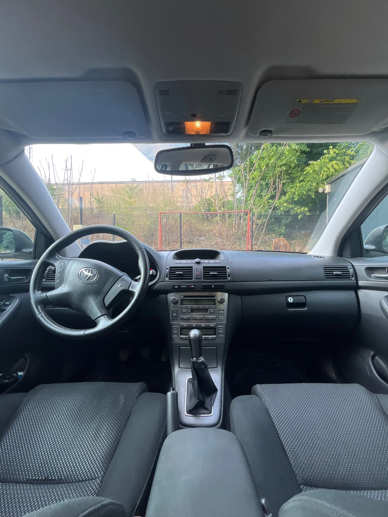 Toyota Avensis Двигател: 2.0 D-4D (дизел), 116 к.с. FULL EXTRA - изображение 7