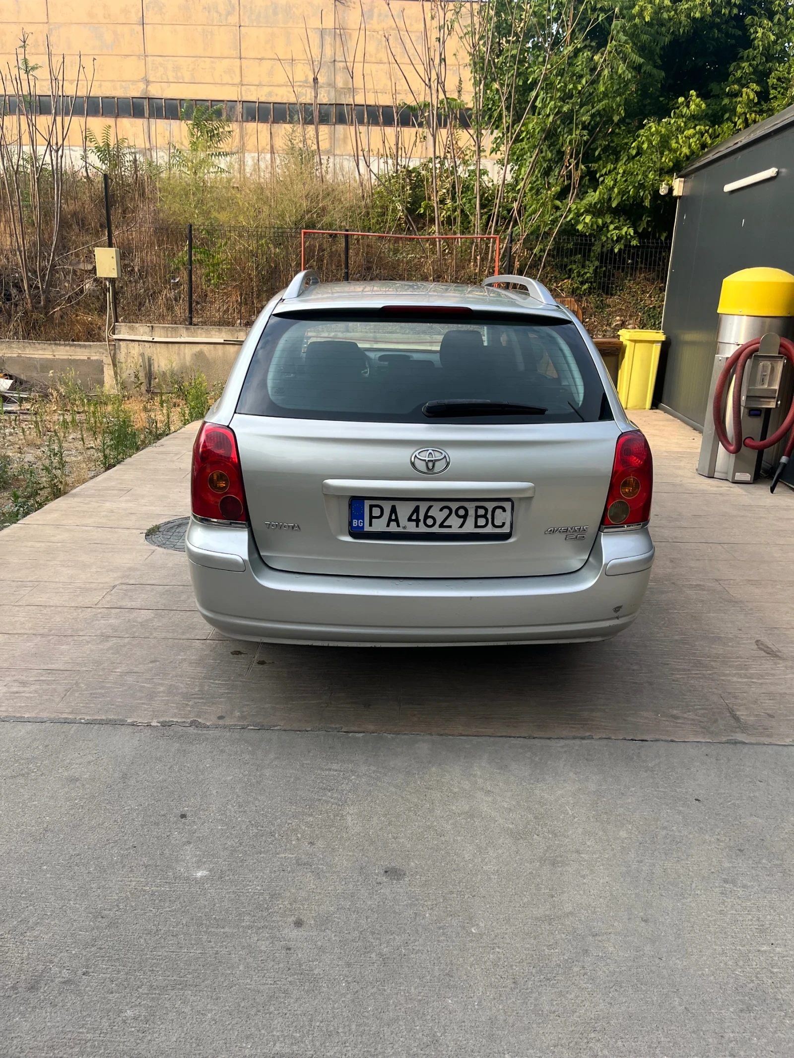 Toyota Avensis Двигател: 2.0 D-4D (дизел), 116 к.с. FULL EXTRA - изображение 4