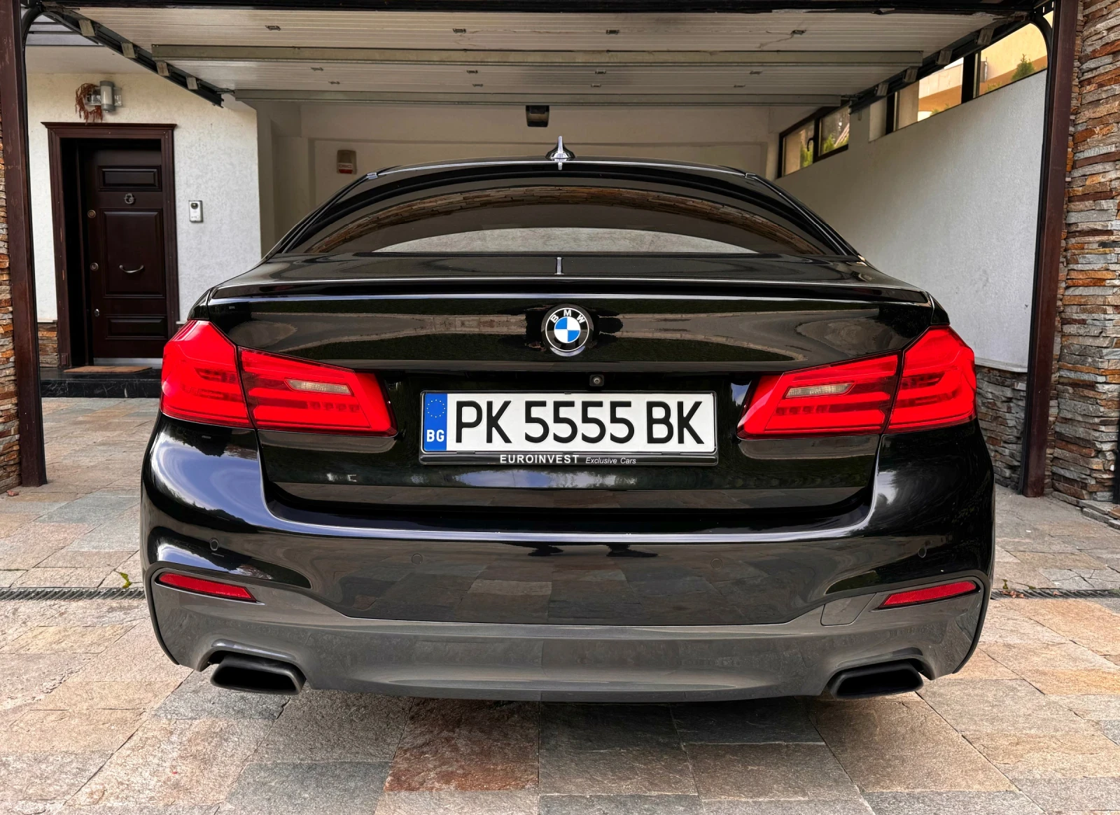 BMW 530 530d xDrive - изображение 2