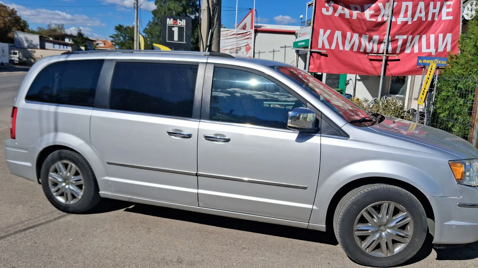Chrysler Voyager 2.9 CRDI фулл екстри - изображение 2
