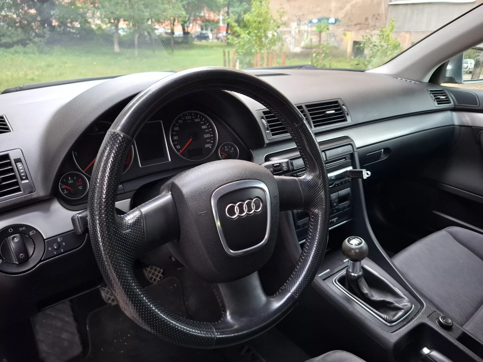 Audi A4  - изображение 9