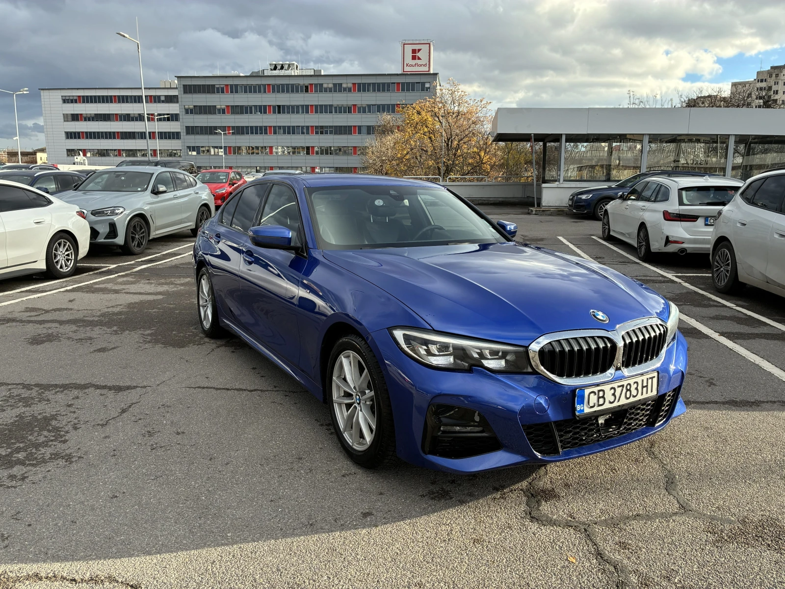 BMW 320 d XDRIVE | Mobile.bg   1