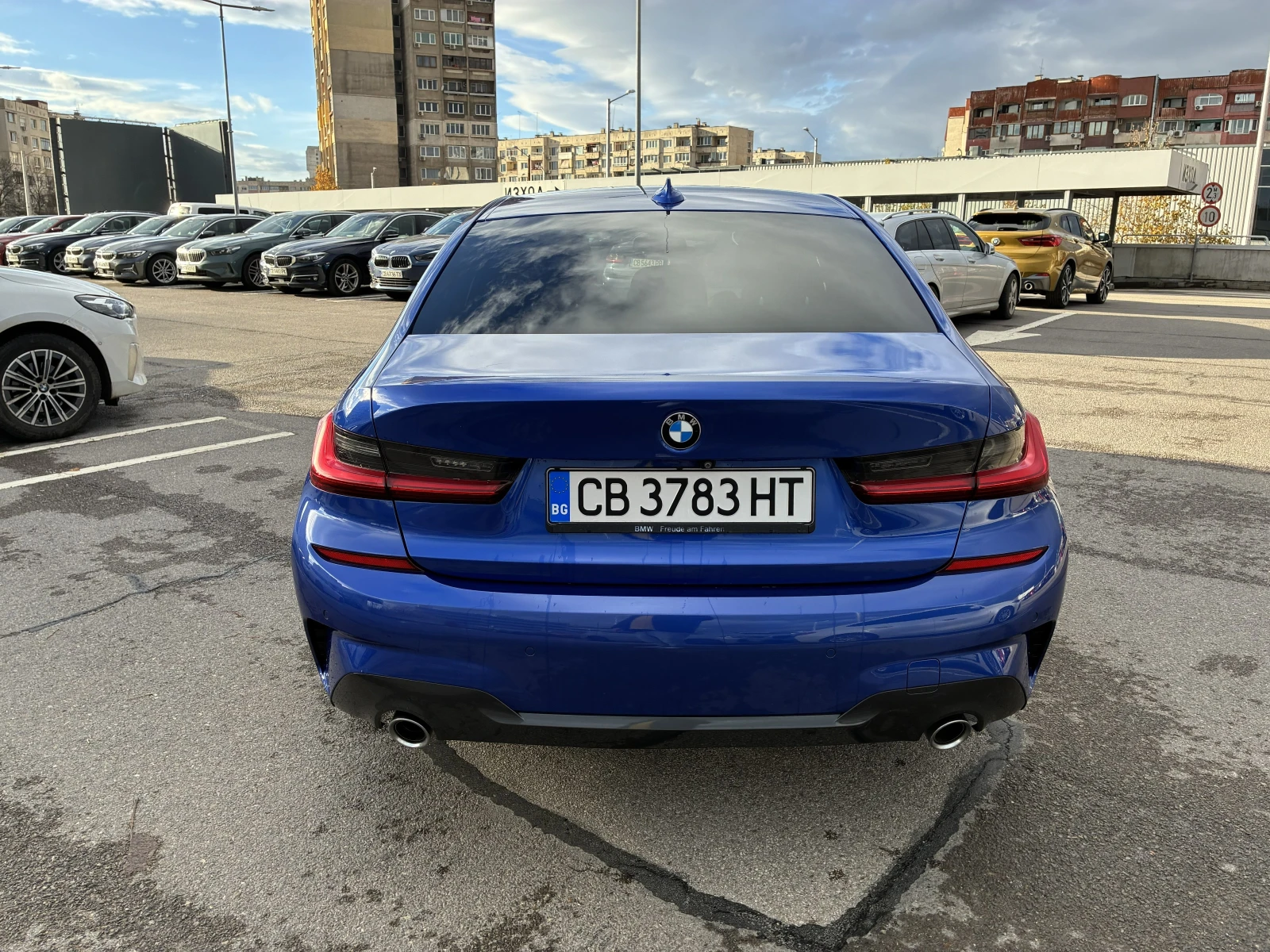 BMW 320 d XDRIVE - изображение 8