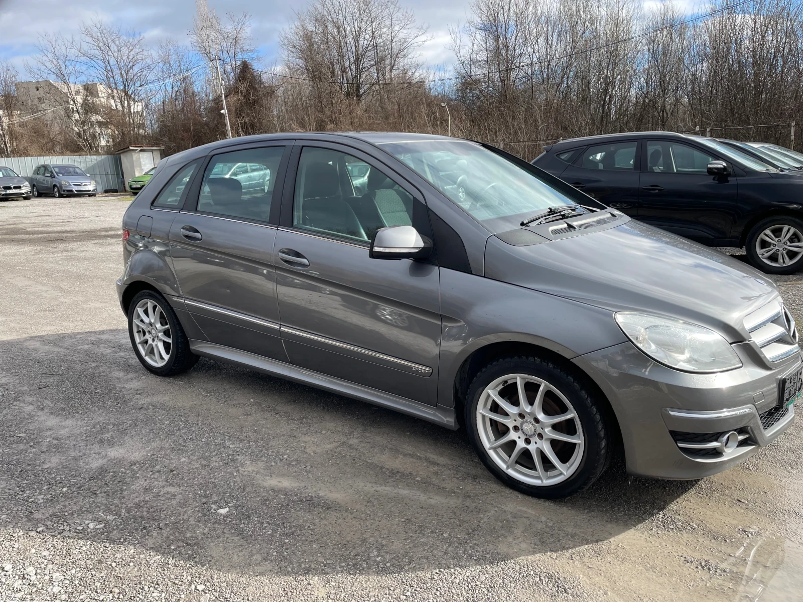 Mercedes-Benz B 180 2.0 , 109 КОНЯ - изображение 6