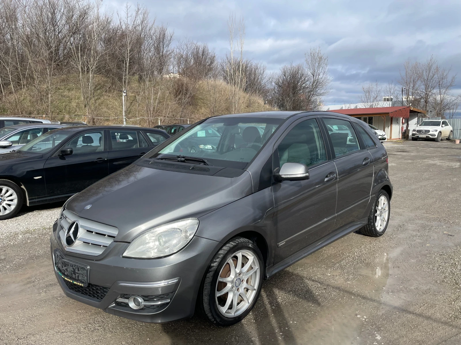 Mercedes-Benz B 180 2.0 , 109 КОНЯ - изображение 2