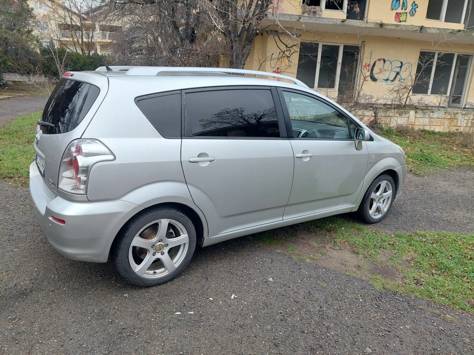 Toyota Corolla verso  - изображение 4