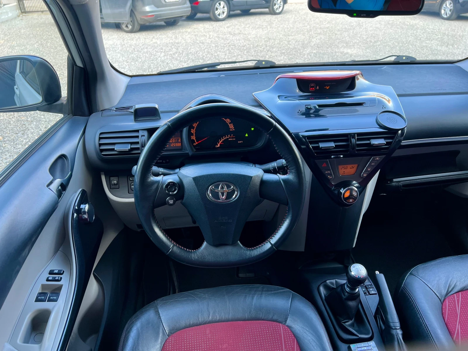 Toyota IQ 1.33i ��������� | Mobile.bg � ����������� 10