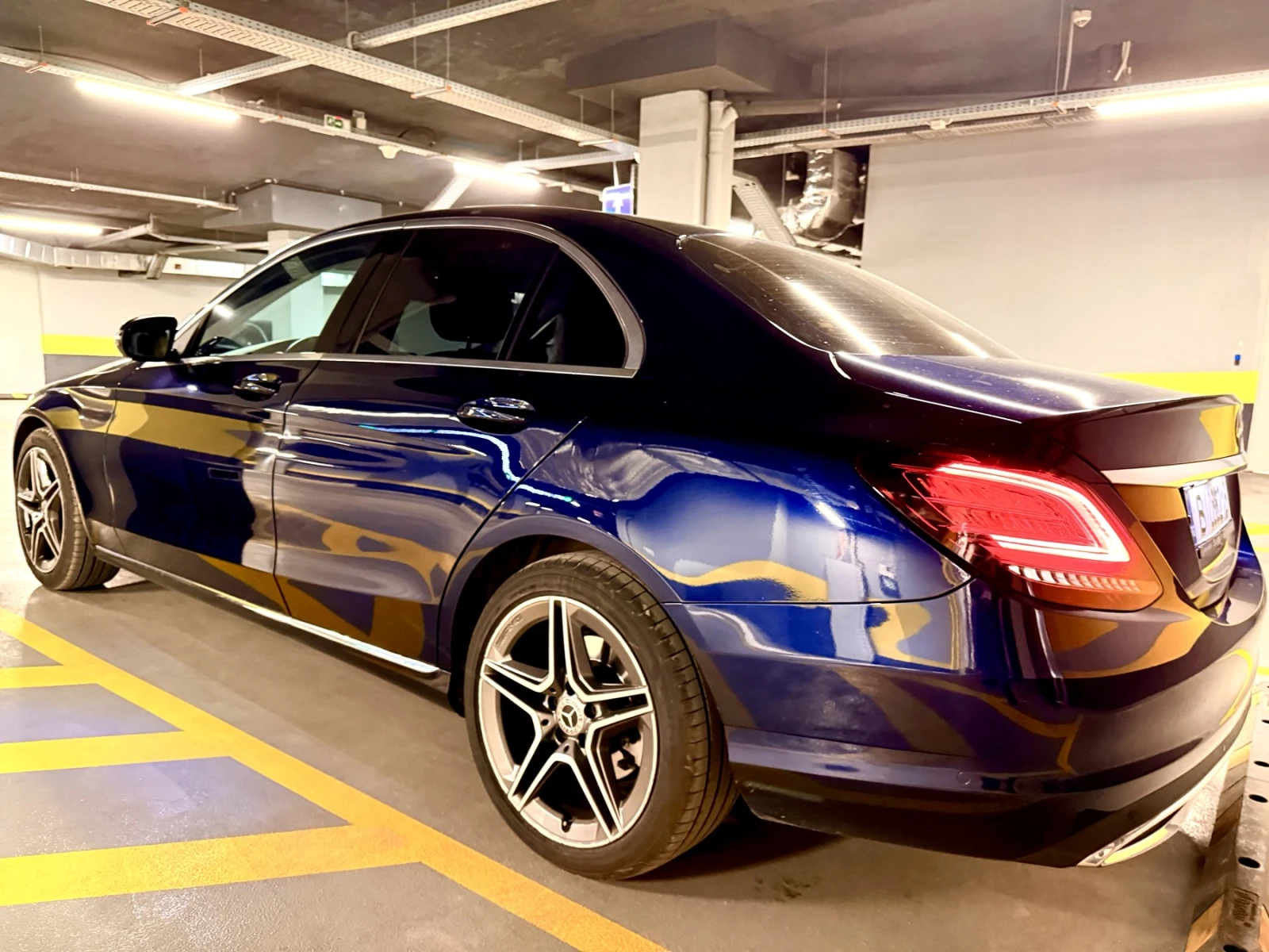 Mercedes-Benz C 200, снимка 2 - Автомобили и джипове - 54576669