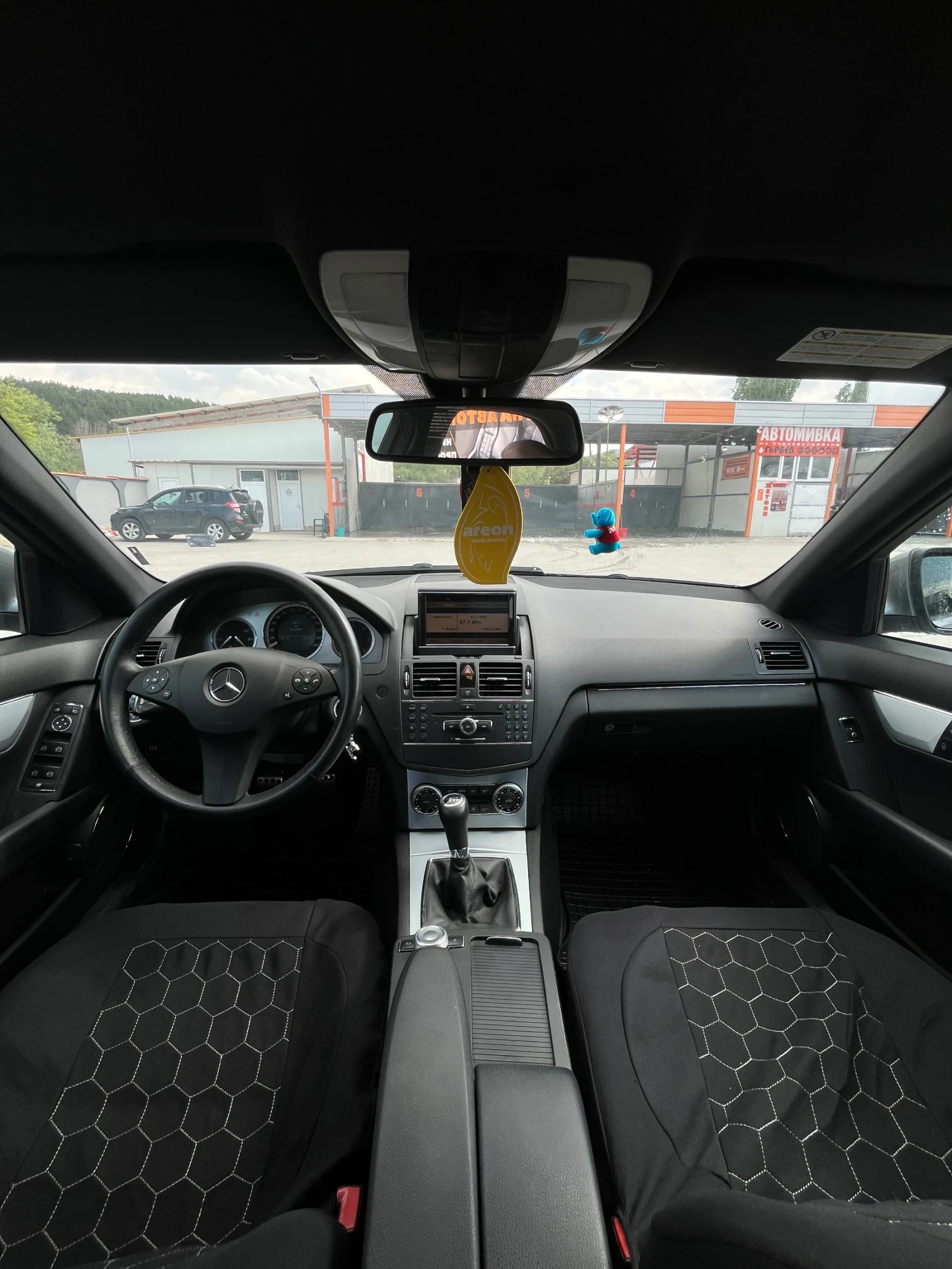 Mercedes-Benz C 220, снимка 8 - Автомобили и джипове - 54793334
