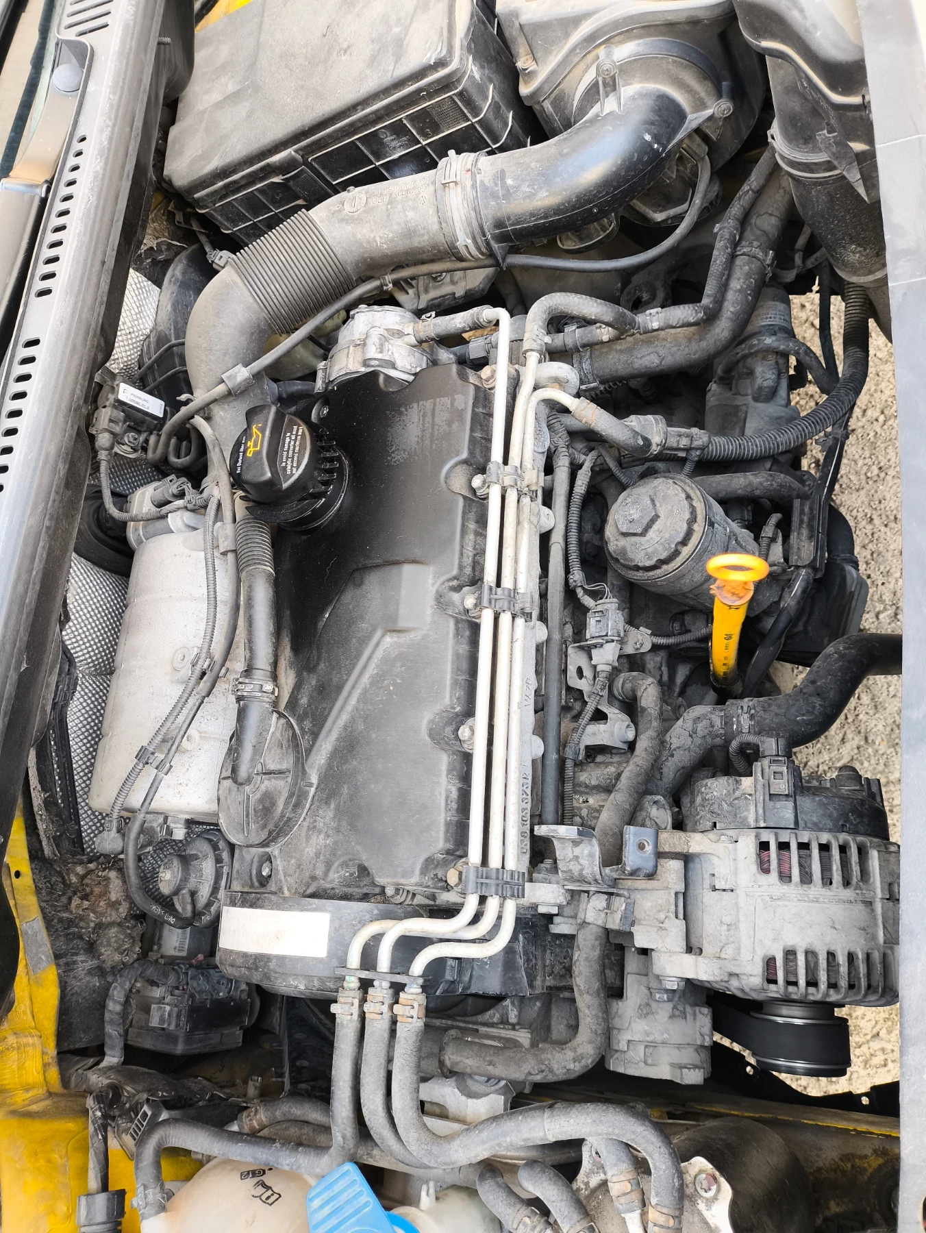VW Caddy 2.0 SDI, снимка 13 - Автомобили и джипове - 55967953