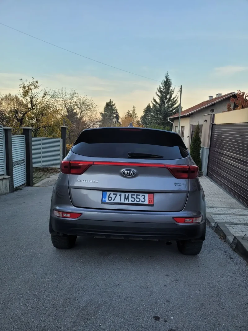 Kia Sportage 2.4 GDi, снимка 5 - Автомобили и джипове - 47908500