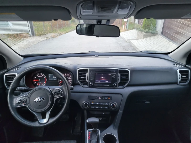 Kia Sportage 2.4 GDi, снимка 9 - Автомобили и джипове - 47908500