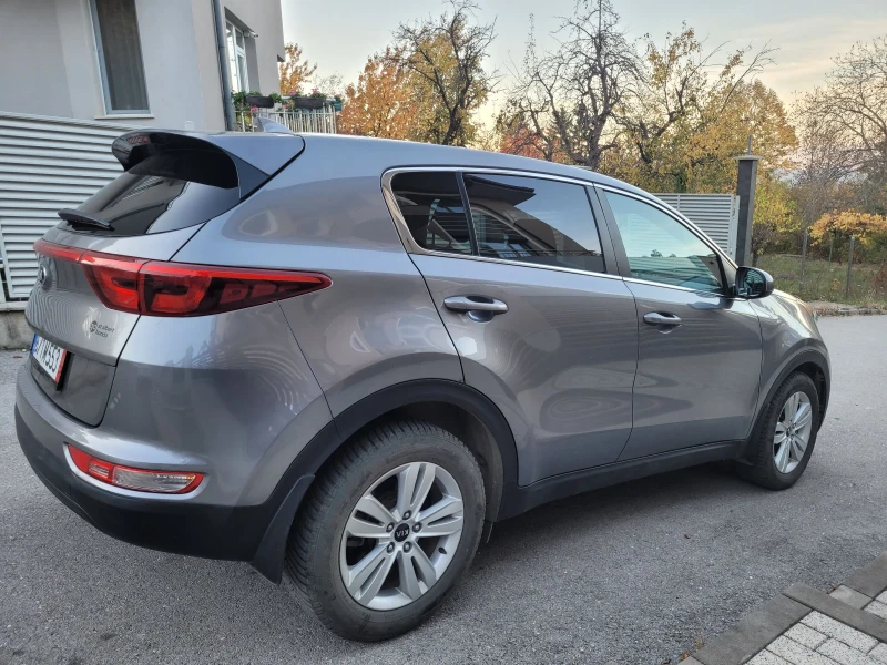 Kia Sportage 2.4 GDi, снимка 6 - Автомобили и джипове - 47908500