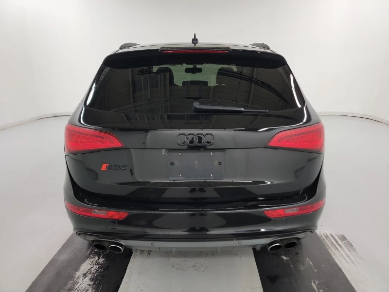 Audi SQ5 PREMIUM PLUS* B&O* PANO* CARBON* LANE ASSIST, снимка 5 - Автомобили и джипове - 48313548