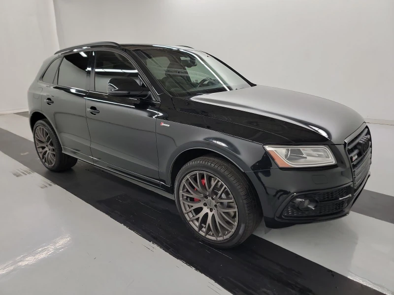 Audi SQ5 PREMIUM PLUS* B&O* PANO* CARBON* LANE ASSIST, снимка 3 - Автомобили и джипове - 48313548