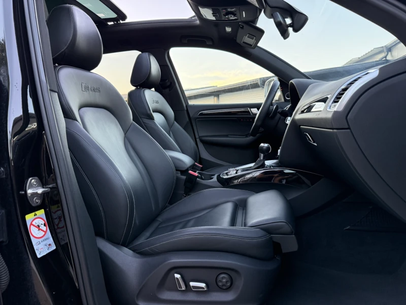 Audi SQ5, снимка 16 - Автомобили и джипове - 51942086