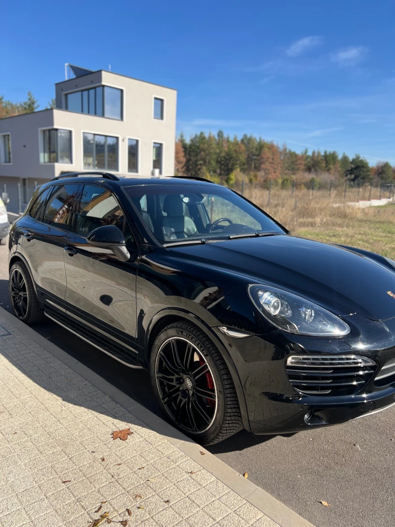 Porsche Cayenne 3.0, снимка 15 - Автомобили и джипове - 52731045