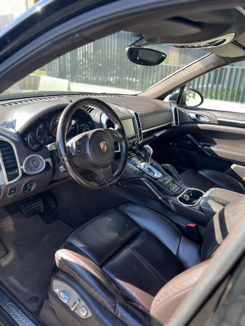 Porsche Cayenne 3.0, снимка 5 - Автомобили и джипове - 52731045
