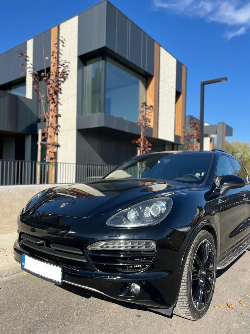 Porsche Cayenne 3.0, снимка 2 - Автомобили и джипове - 52731045