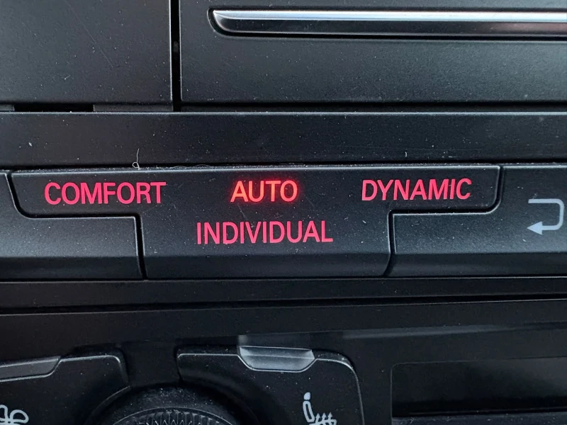 Audi Q5 3.0TDI Quattro* FULL* ЛИЗИНГ* БАРТЕР, снимка 12 - Автомобили и джипове - 53008057