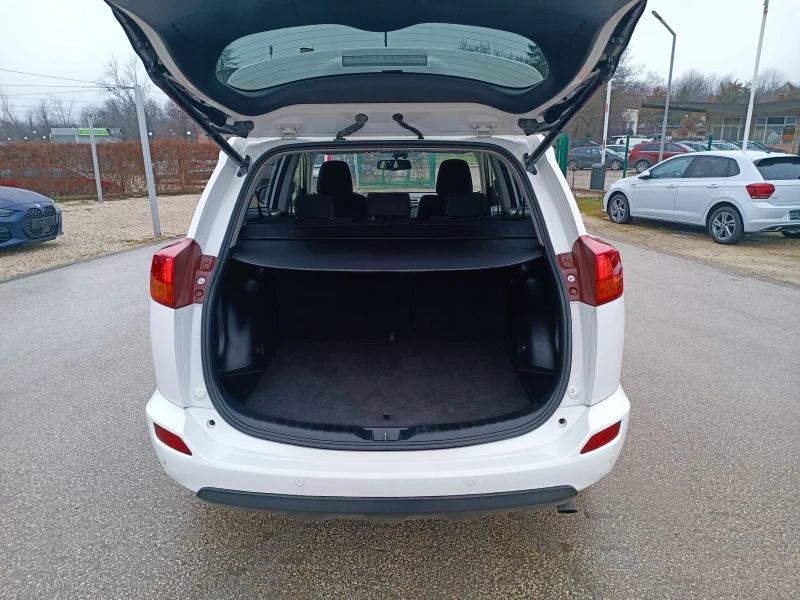 Toyota Rav4 2.0i-151кс-ШВЕЙЦАРИЯ-АВТОМАТ-4Х4-KEYLESS-NAVI, снимка 5 - Автомобили и джипове - 53245767